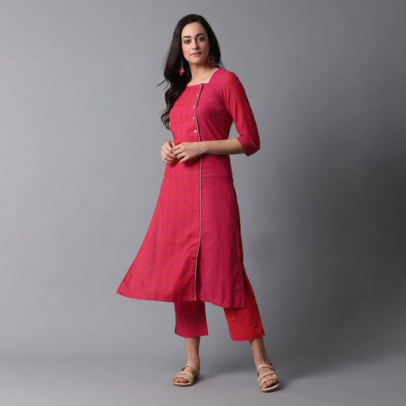 Side Overlap Big Button Mangalgiri Kurta