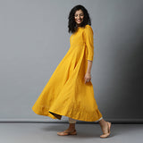Semi-Bias Ghera Mangalgiri Zari Checks Sunshine Yellow Kurta & Ivory Gota Pants Set