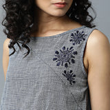 Sleeveless A-line Mini Checks Kurta with Embro